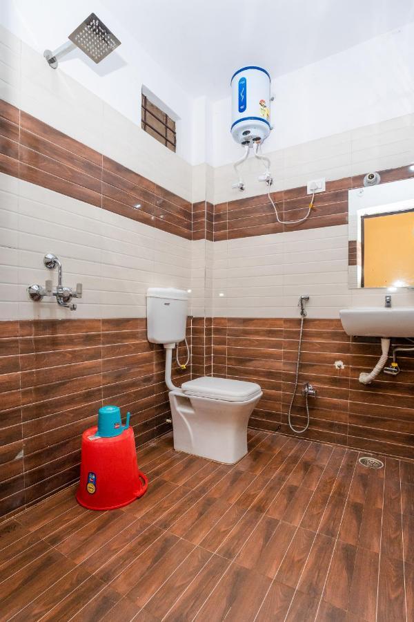 Ventex Inn ラクナウ エクステリア 写真